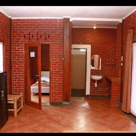 Bantal Guling Villa Lembang Εξωτερικό φωτογραφία
