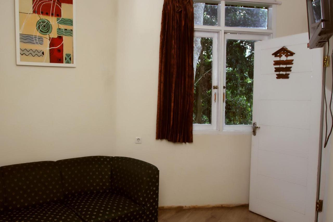 Bantal Guling Villa Lembang Εξωτερικό φωτογραφία