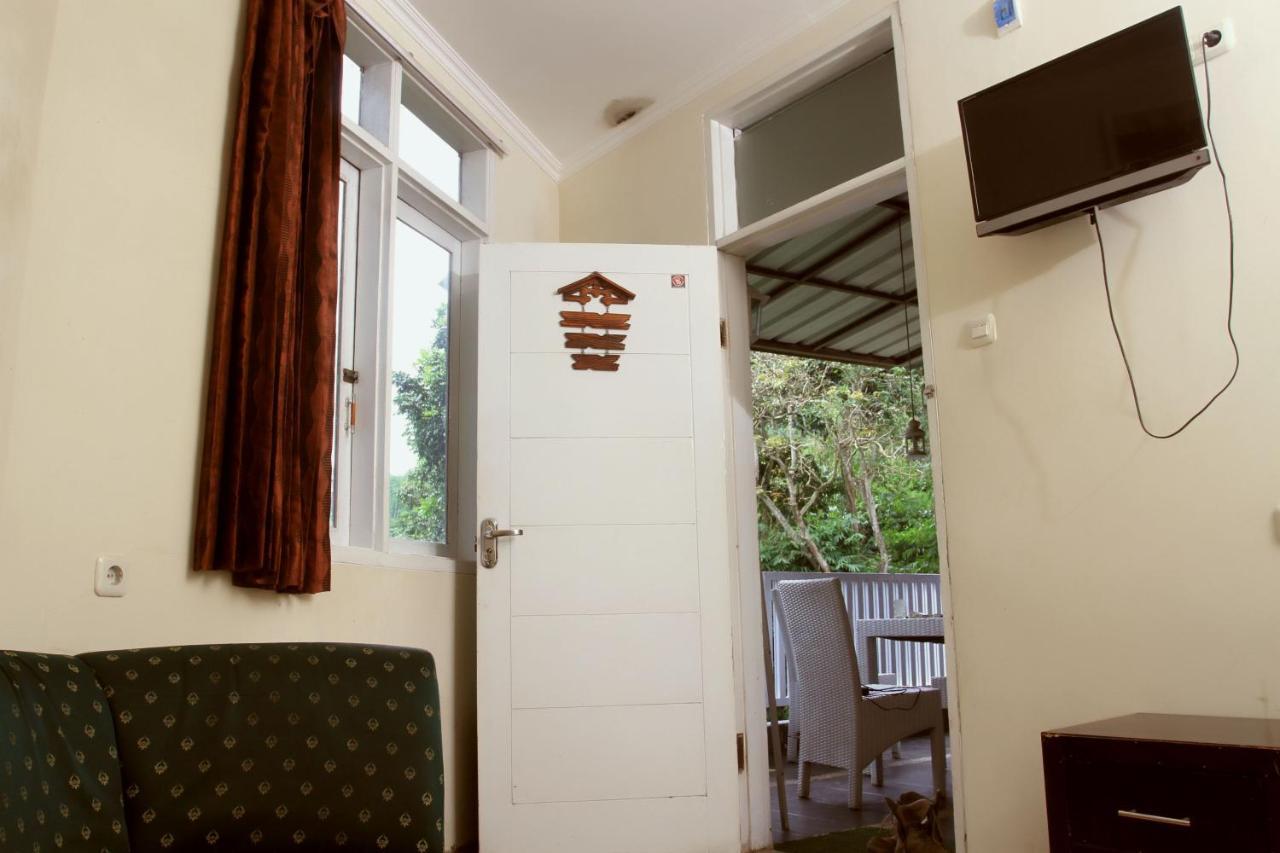 Bantal Guling Villa Lembang Εξωτερικό φωτογραφία