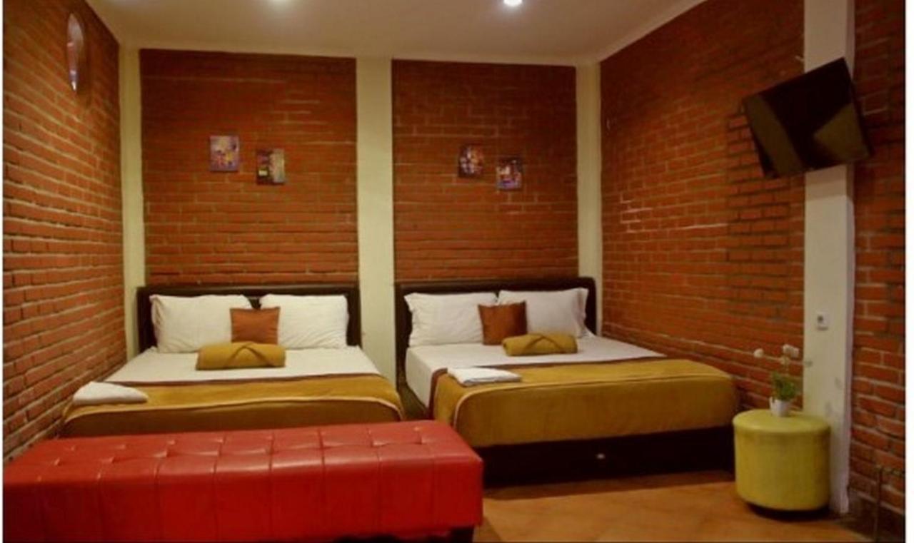Bantal Guling Villa Lembang Εξωτερικό φωτογραφία